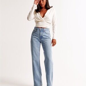 Abercrombie & Fitch The Loose High Rise